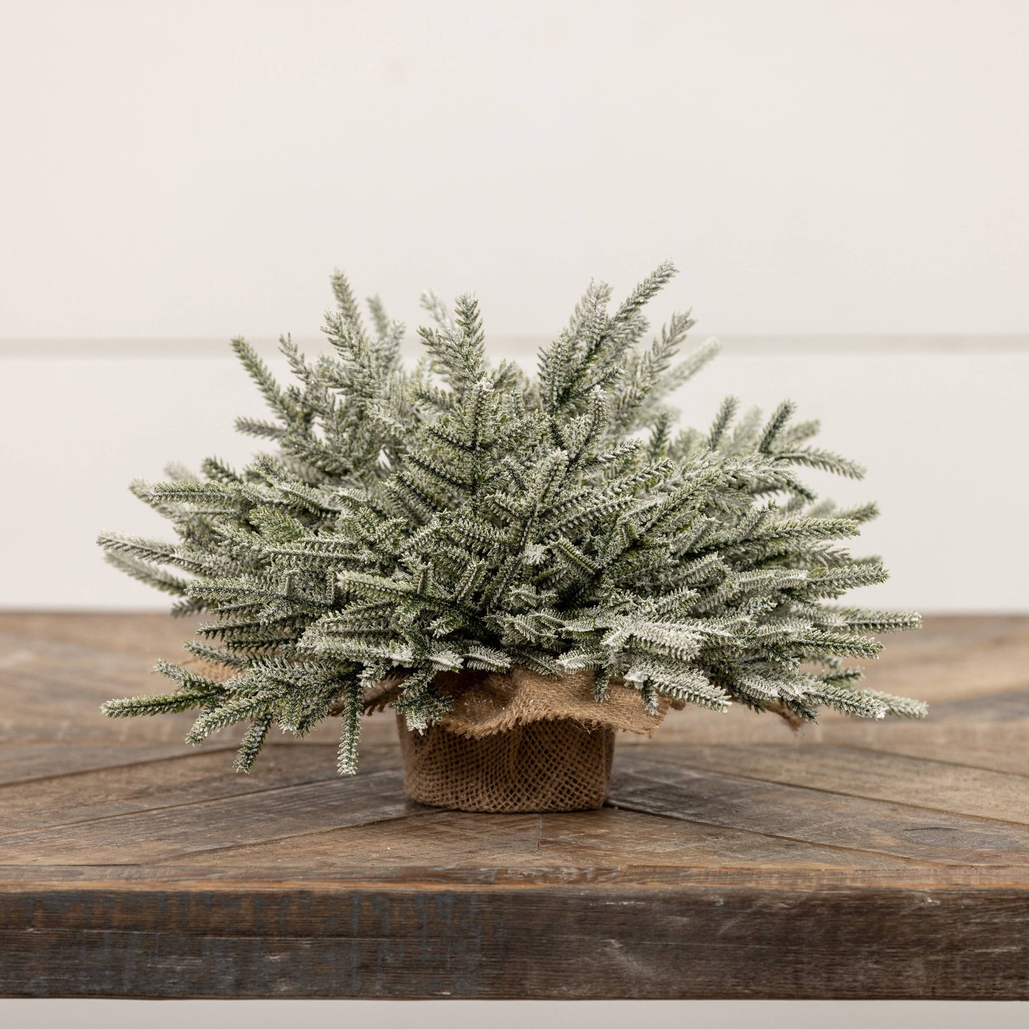 8" SNOWY PINE TABLEPIECE W/ BURLAP BASE