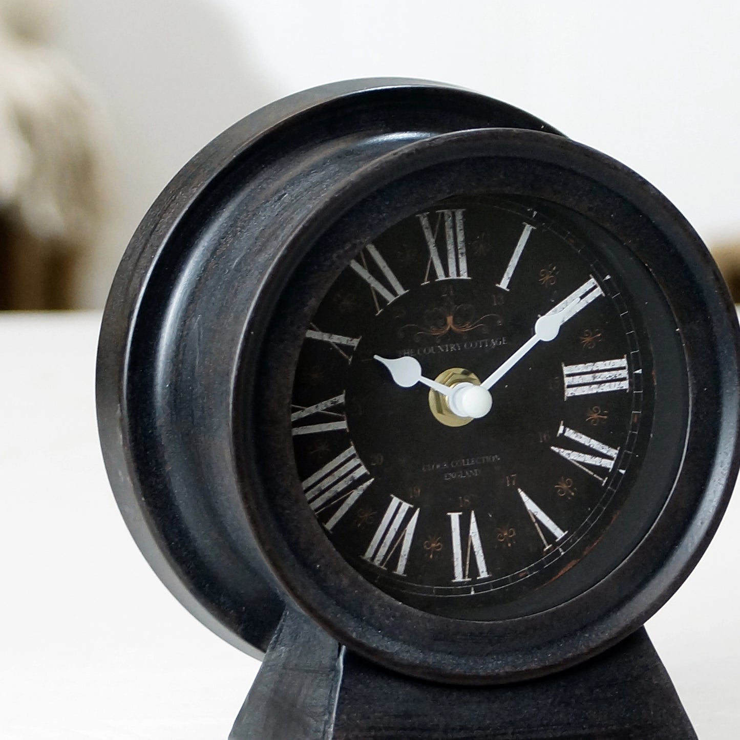 Metal Table Clock