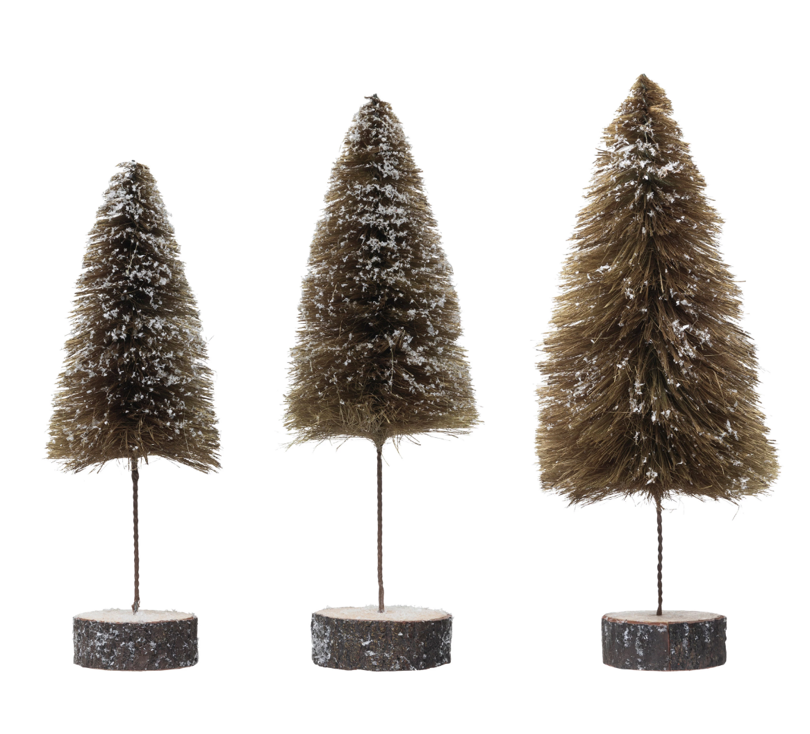 Sisal Bottle Brush Tree with Wood Slice Base, Snow Finish