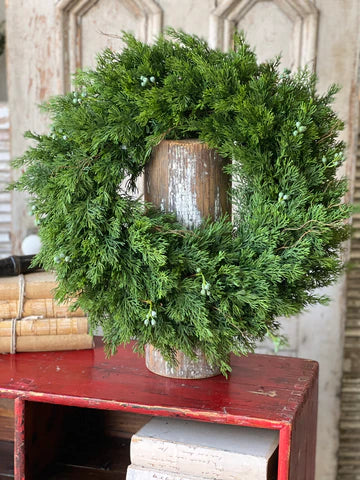 Dripping Cedar Wreath