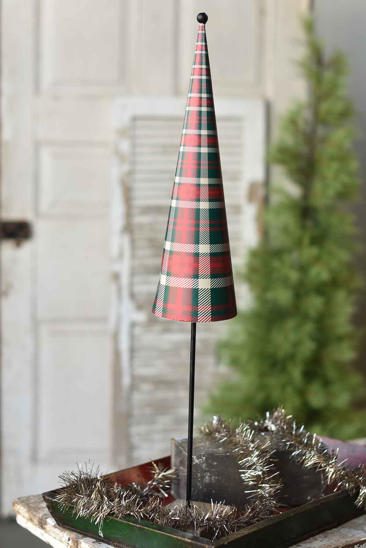 Tartan Tidings Tree