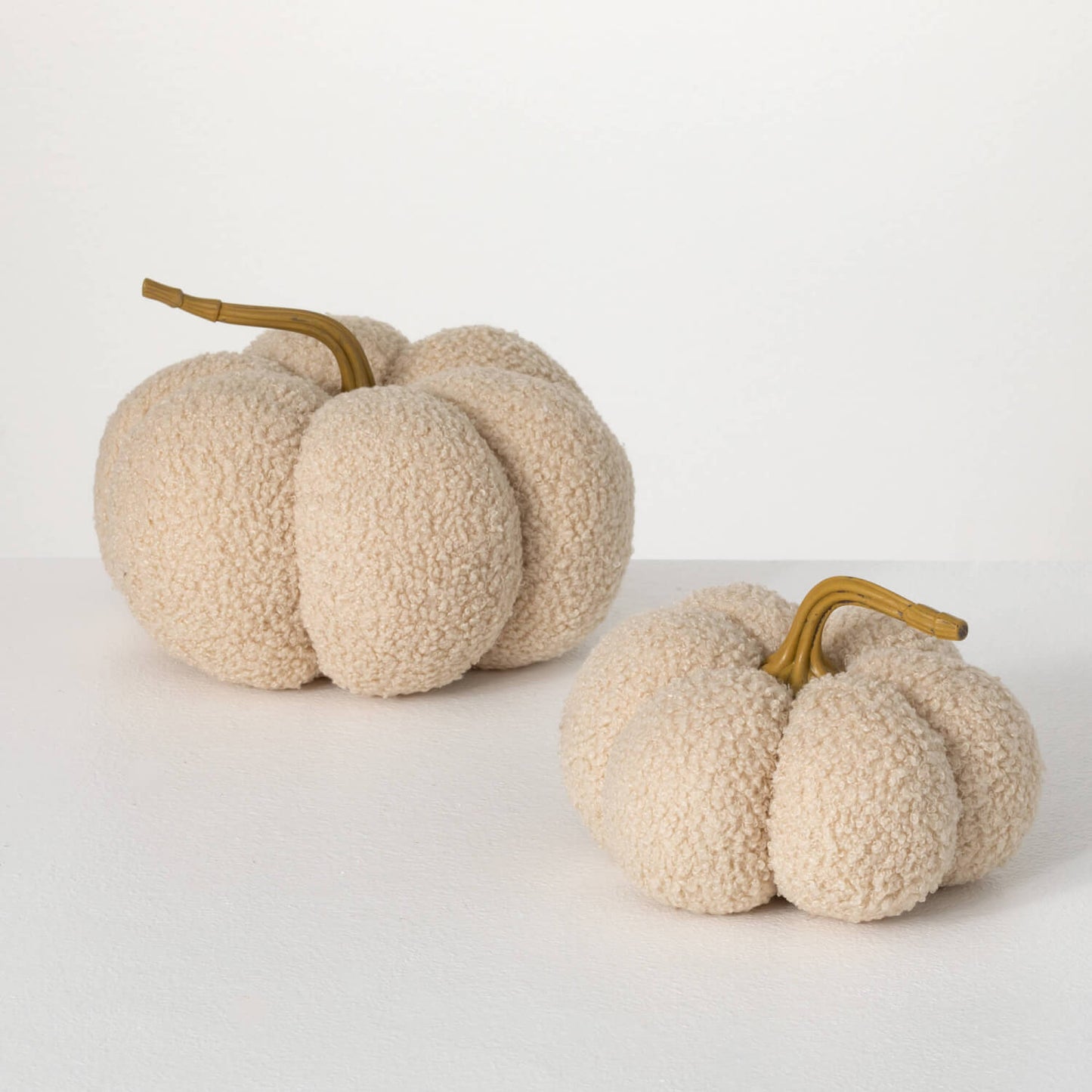 CREAM BOUCLE PUMPKIN